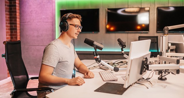 Conservative Podcaster Unsure If Toddler Who Shot Pregnant Mother Is An Abortionist or Second Amendment Hero