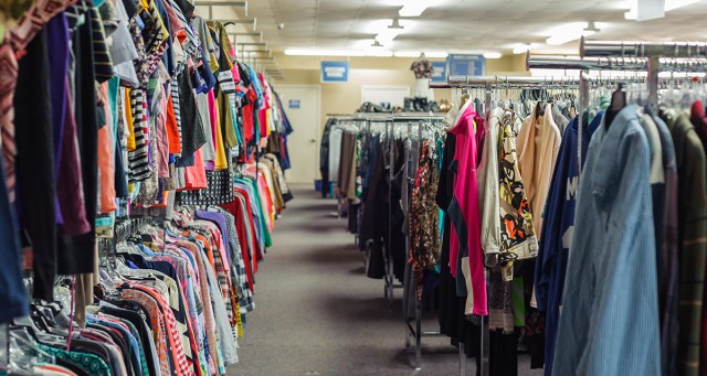 10 Amazing Fashion Finds From Goodwill That Should Have Gone to a Family In Need