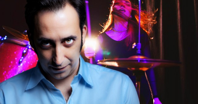 Heartwarming: This Single Dad Attends All the Shows His Daughter’s Friends Play