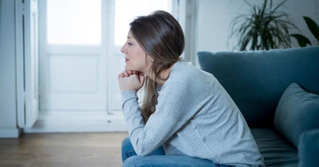 Woman Suffers Panic Attack Trying to Pack Week’s Worth of Relaxing Into One Sunday