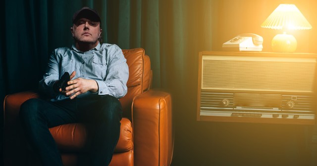 Last Limewire User Enters Apartment to Find Lars Ulrich Sitting with Silenced Pistol