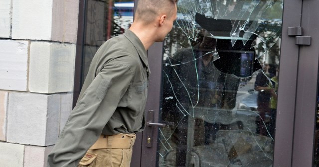 Help! I Smashed up This Rage Room for 20 Minutes Before Realizing It’s Just a Crate & Barrel