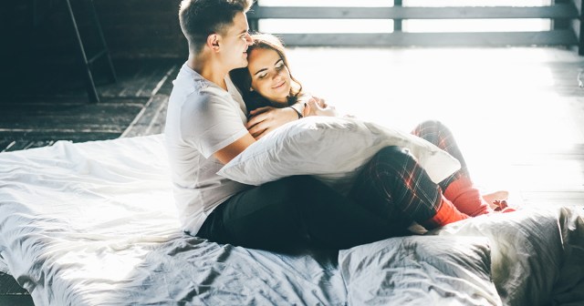 Boyfriend Without Bedframe Admits It Because He’s Afraid of Monsters
