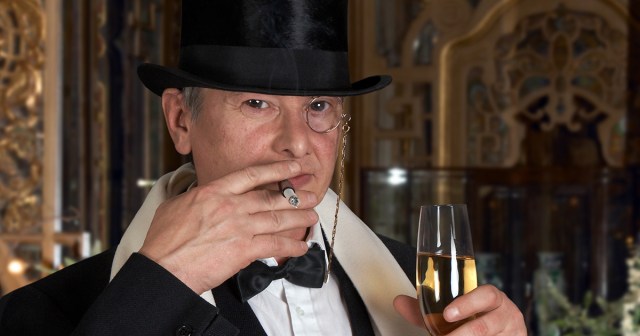 Aristocrat’s Monocle Falls Into Bisque When Punk Shows Up to Banquet