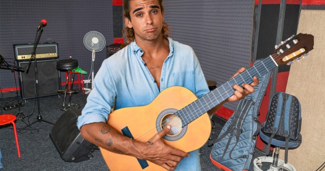 I Said I’m a Guitar Nerd, I Didn’t Say I’m Good