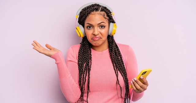 Album “Lacks Cohesion” Reports Woman Who Always Forgets to Turn Off Shuffle