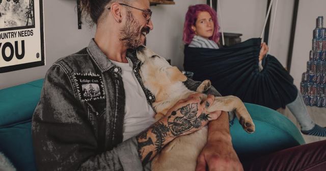 House Full of Unemployed Artists Calling Self a Collective Now