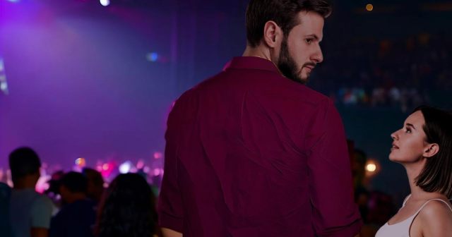 Considerate Tall Guy at Show Offers to Narrate On-Stage Action to Short Woman Behind Him