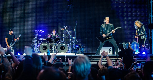 How to Spot an Off-Duty Cop at a Metallica Concert by Closing Your Eyes and Just Randomly Pointing