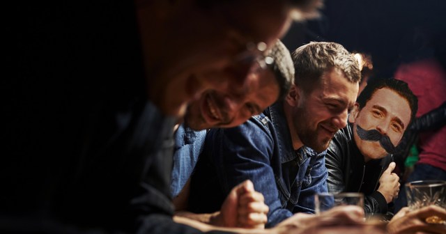 Chris Carrabba Goes on “Undercover Boss” to Meet Rest of Dashboard Confessional