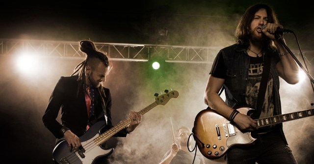 Frontman Prays Bassist’s Name Comes to Him By Time He Finishes Introducing Rest of the Band