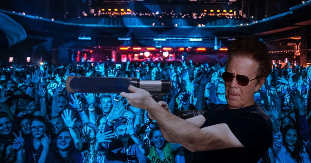 Tom Waits Pumps up Crowd by Shooting “Tattered Overalls and Busted Top Hat” Cannon