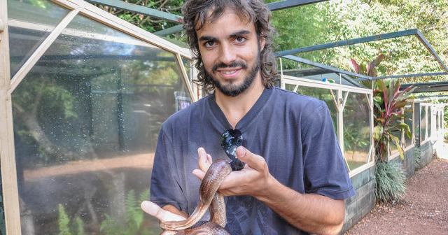 Friend With Unstable Housing Situation Thinks now is the Right Time to Adopt Snake