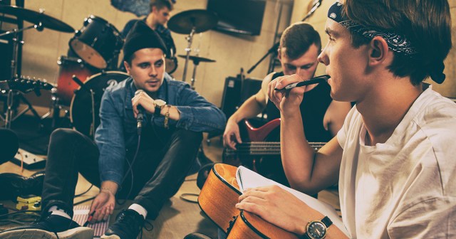 Guitarist Surprised to Hear He Wrote Song in 7/8 Time