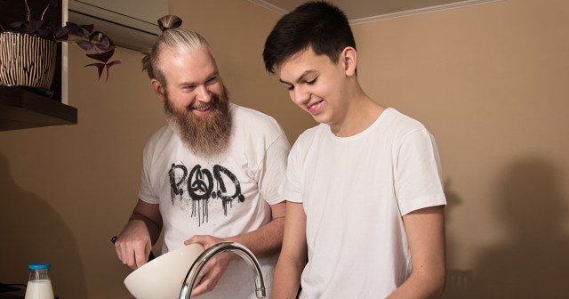 Nu Metal Dad Has the “A.D.I.D.A.S.” Talk with His Kids