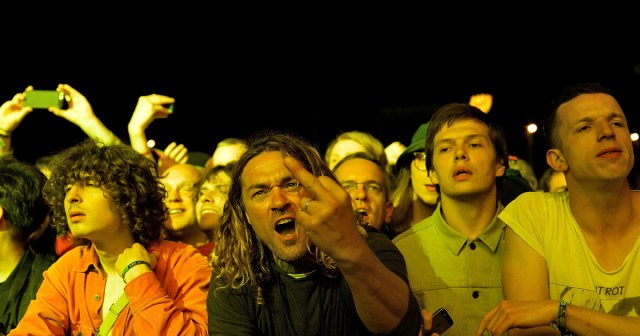 Scene Unity! Mixed Bill Show Gives Everyone in Crowd Something to Complain About