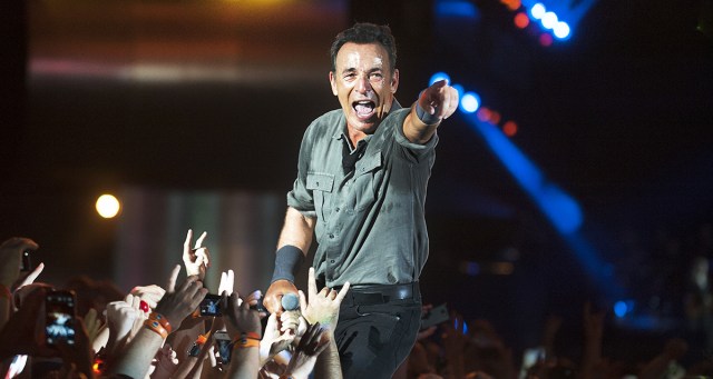 Bruce Springsteen Song Characters Ranked by How Healthy Their Relationship is With The Boss