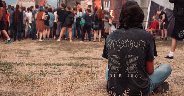 Tour Dates on Back of Metalhead’s Shirt Also His Alibi