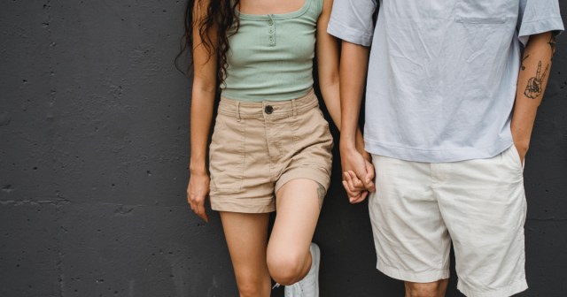 How to Introduce Your Girlfriend to Your Friends When She’s Way More Likable Than You