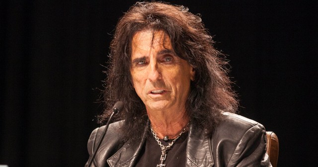 Alice Cooper Apologizes For Misleading Comments Regarding the Length of Summer Break