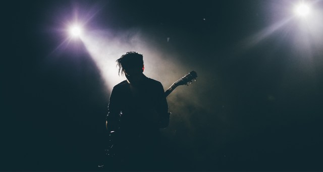 51 Indie Songs From the 2000s Ranked by How Much They Can Still Make Millennials Cry