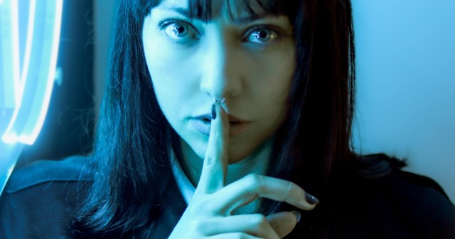 How to Maintain Your Mystery Even Though He Discovered the Secret Spot You Wipe Your Boogers