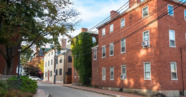 Historic Apartment’s ”Bad Vibes” Turns Out to Be Carbon Monoxide Leak