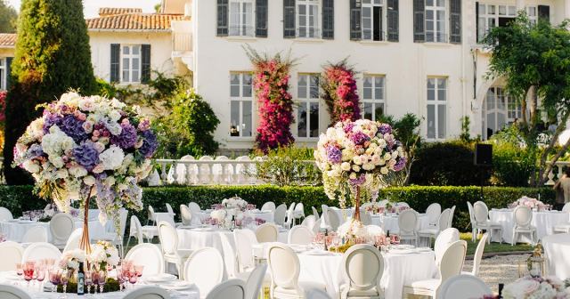 Wedding Venue Demands Merch Cut