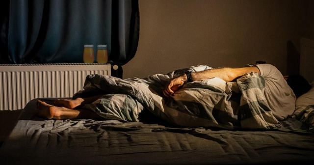 A Diva Cup For Men? This Guy Is Peeing In A Jar By His Bed