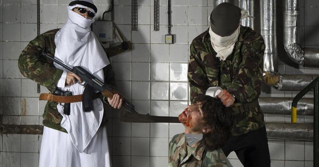 Uplifting ISIS Re-Heading Video Goes Viral