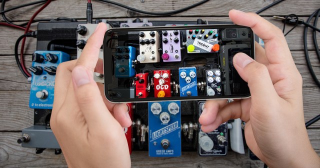 Man Sends Woman Unsolicited Photo of Pedalboard