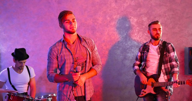 Punk John Cage “4’33”” Cover Only 13 Seconds Long