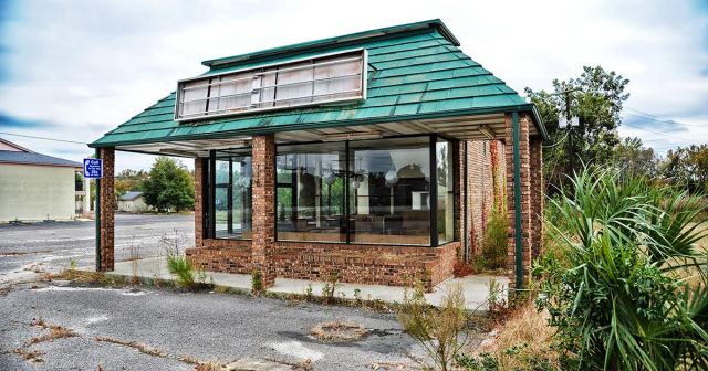 Bummer! That Vegan Restaurant You Never Went To Closed Down