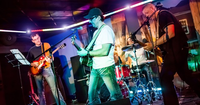 Band With Perfectly Orchestrated “Free Bird” Bit Still Waiting on Song Request