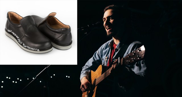 Aging Folk Singer Has “This Machine Kills Plantar Fasciitis” Sharpied on Each Orthopedic Shoe