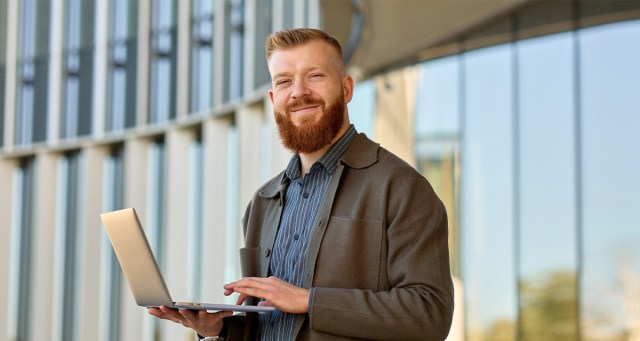 Centrist Doesn’t Care Who Wins Election as Long as They All Have Fun