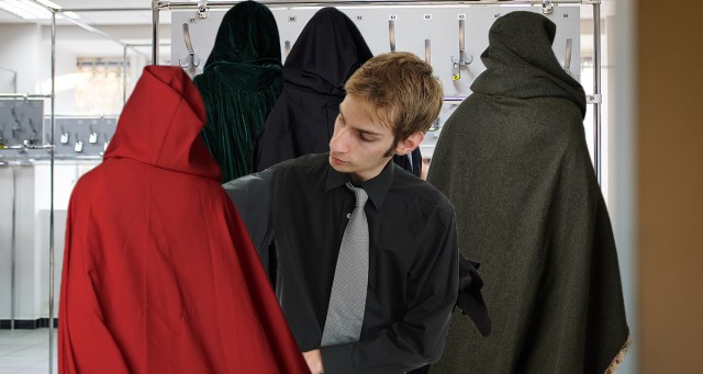 Fantasy Metal Show’s Coat Check Consists Primarily of Capes