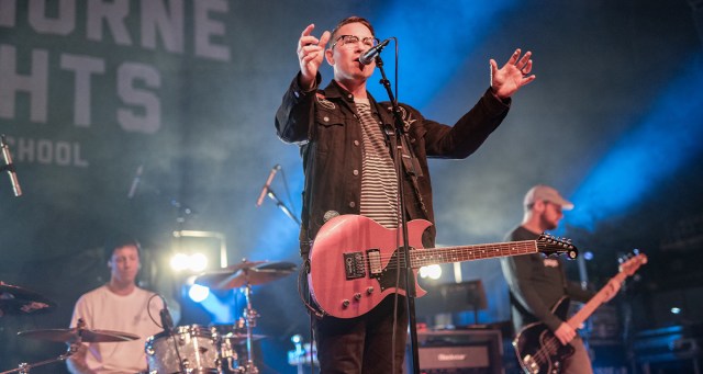 VIP Tickets for “20 Years of Tears” Tour Include Exclusive Access to Leave Early to Beat the Traffic