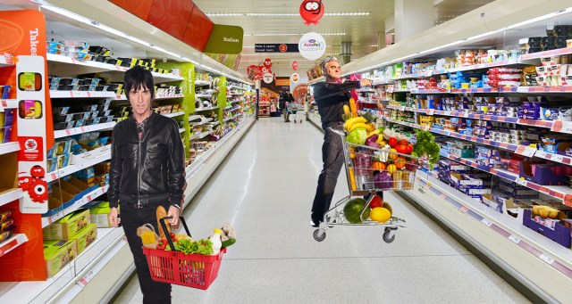 Morrissey, Johnny Marr Pretend Not to See Each Other at Grocery Store