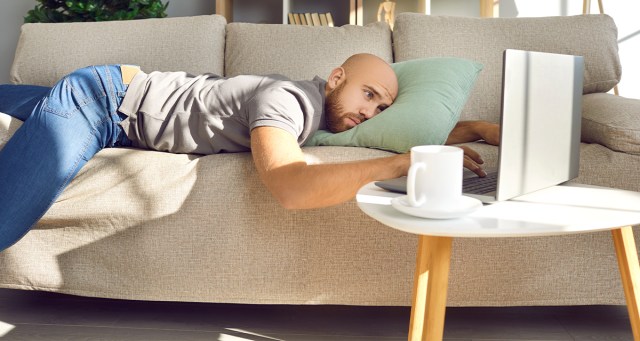 Missed Connection: You Were Flashing Steel Panther at The Viper Room, I Was Puking In the Trash Can by the Merch Table