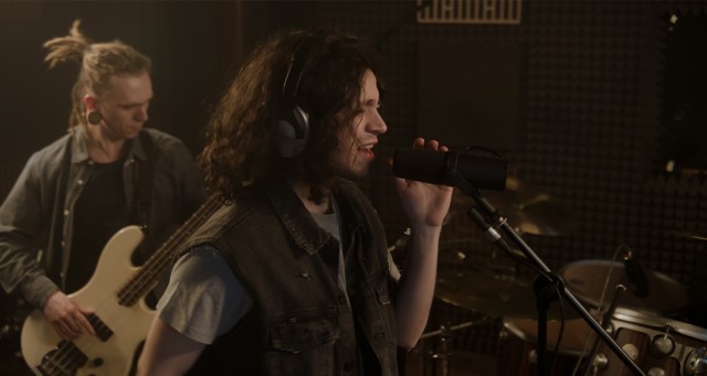 Is It Just Me or Does This Perfect Metalcore Song Need a Shitty Singing Part To Ruin It?