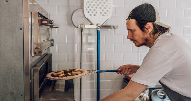 As the Owner of Your Small Town’s Only Pizza Place, I Pride Myself On Making the Shittiest Pizza Possible