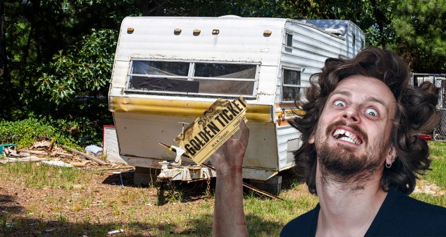 Tweaker Wins Tour of Meth Lab After Finding Golden Ticket in 8-Ball