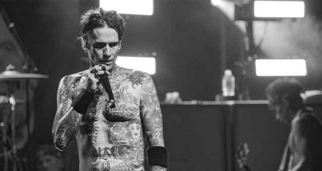 Buckcherry Wonders If They Suck Too Much or Not Enough for Ironic Nostalgia