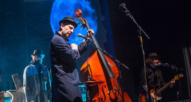 Swing Revival Band Not Sure If They’re 30 or 90 Years Too Late