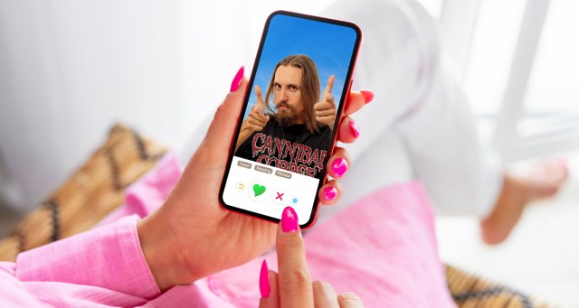 Poser Cannibal Corpse Fan Using Dating App Instead of Cemetery To Find Romantic Partner