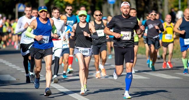Quiz: Do You Want To Run a Marathon or Do You Want Your Friends To Pay Attention to You?