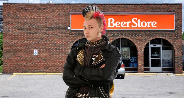 Local Punk Secretly Livid His Appearance Doesn’t Shock Anyone