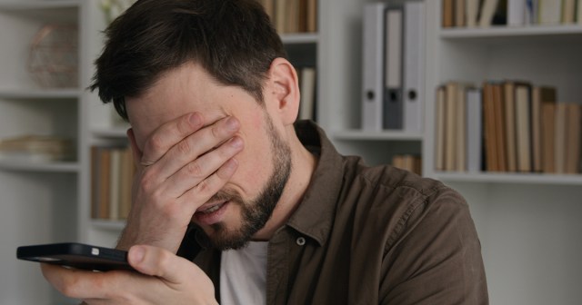 Damn It! I Watched Your Instagram Story So Now I Have To Respond to Your Texts