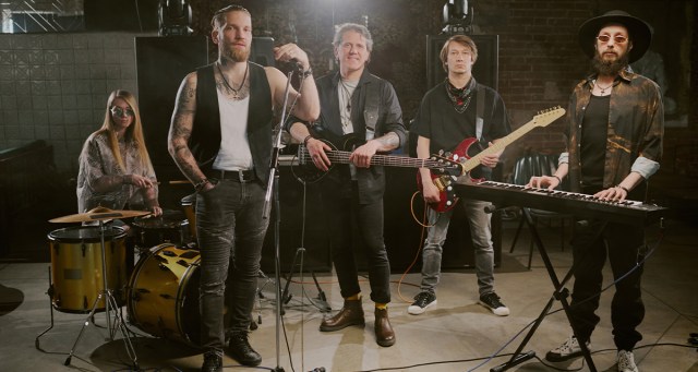 “One-Hit Wonder” Artist Sorry They Only Produced One Timeless Masterpiece Everyone Loves